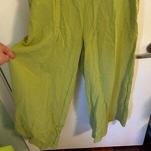 Habitat Wide-Leg Cropped Lime Green Pants Medium